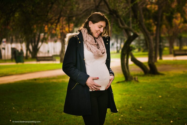sesion-de-fotos-de-embarazada-parque-araucano-santiago-viviane-29.jpg